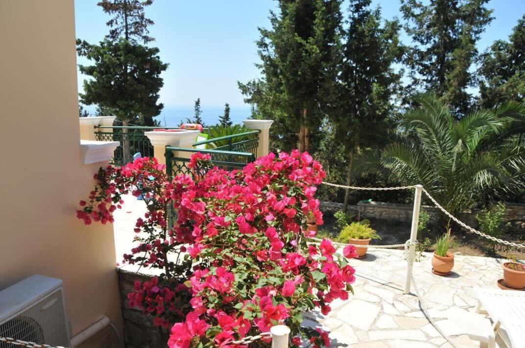 Paxoi Serene Oasis - Mylos Mediterranean Charm Arvanitakeika ภายนอก รูปภาพ