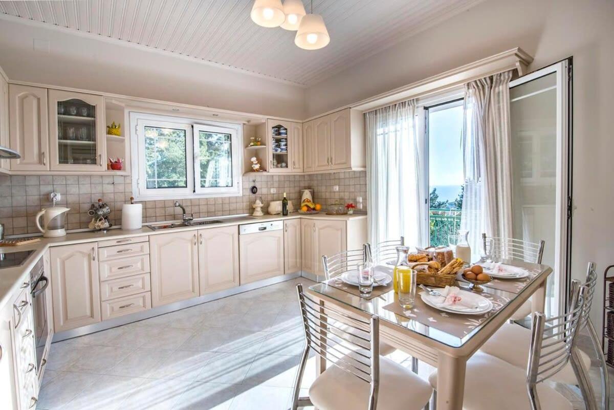 Paxoi Serene Oasis - Mylos Mediterranean Charm Arvanitakeika ภายนอก รูปภาพ